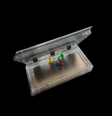 Foldable Magnetic Snakes and Ladders Board Game - DMC Wholesale