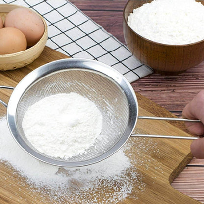Hand-held Flour Sieve (20cm) - DMC Wholesale