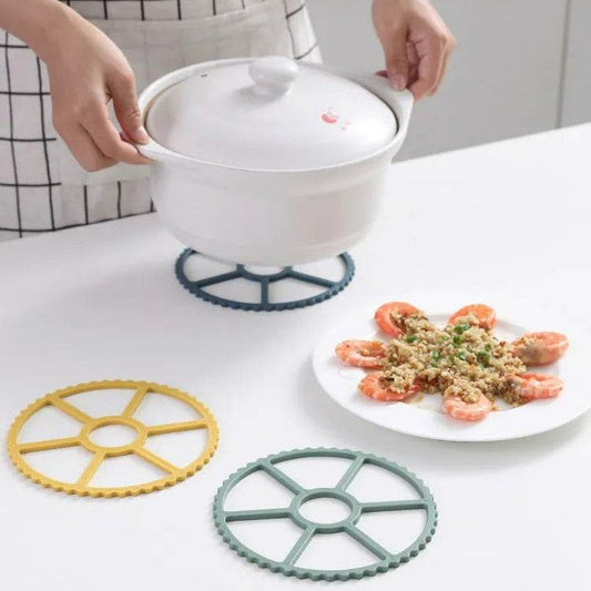 Silicone Heat Resistant Trivet Mat (Each) - DMC Wholesale