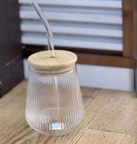 Ribbed Glass With Straw And Wooden Lid (430ml) - Alt View