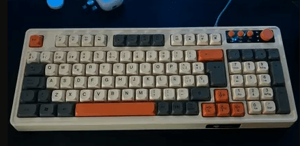 Music Adjusting Wired Keyboard - DMC Wholesale