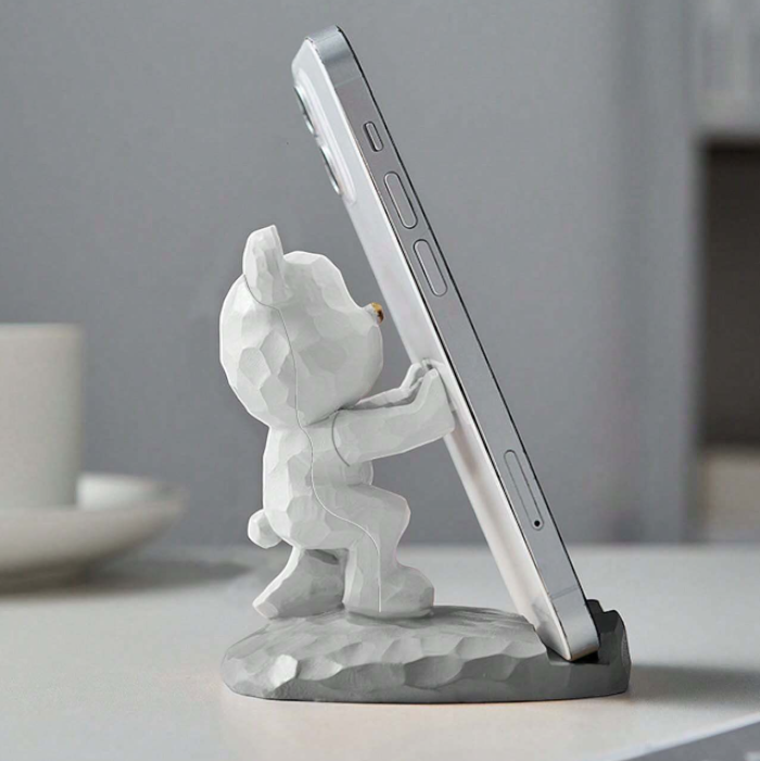 Bear Sculpture Mobile Phone Stand