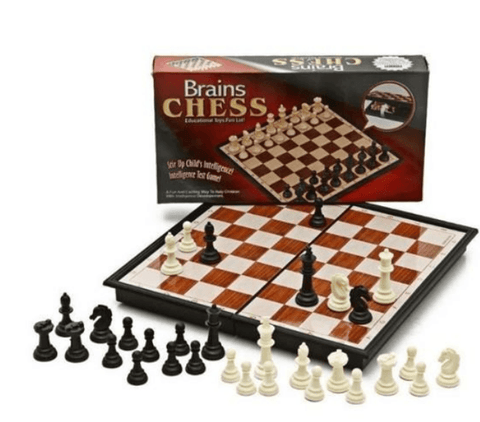 Brains Magnetic Chess Set with Foldable Chessboard - Alt View